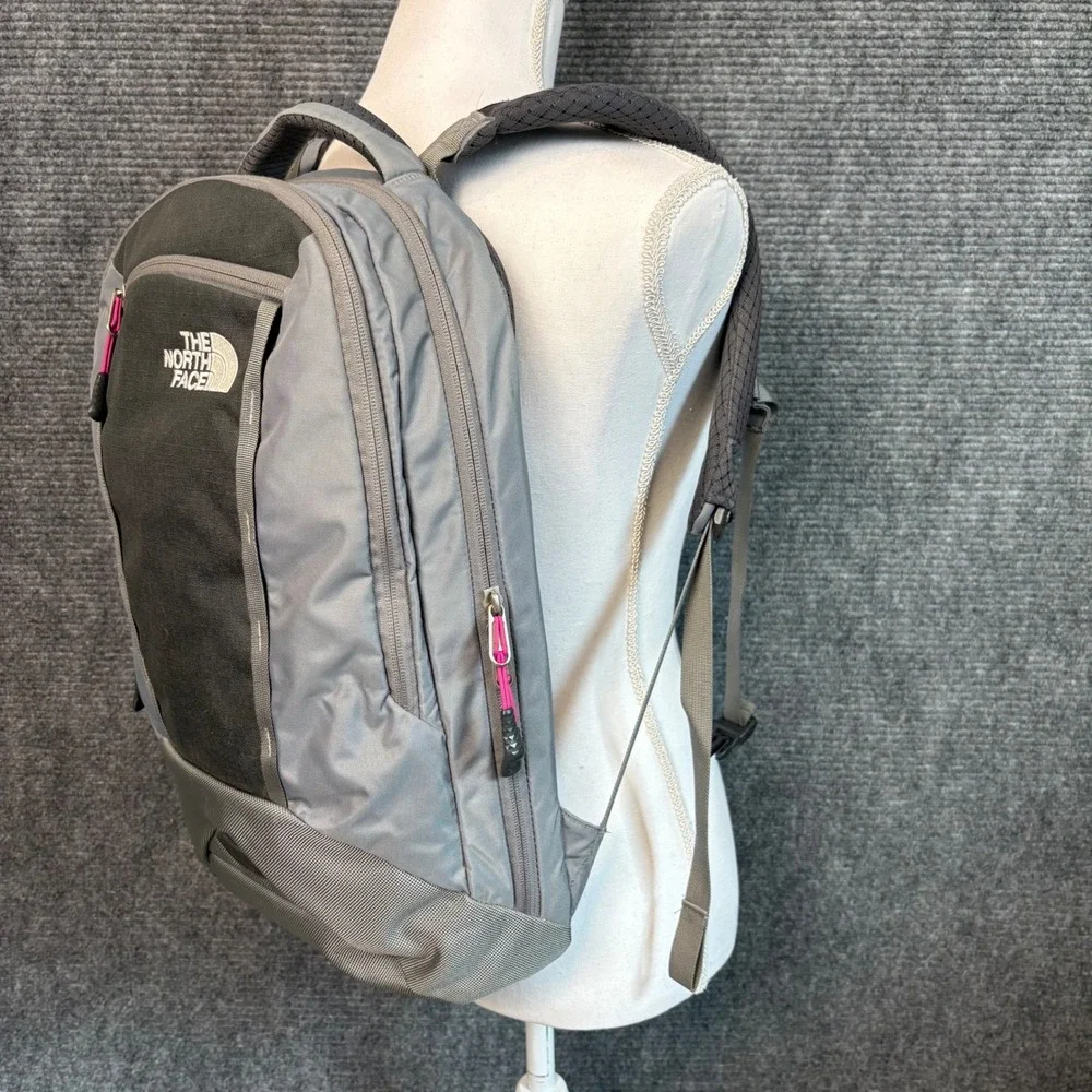 The North Face Microbyte Backpack Gray Pink Laptop Sleeve FlexVent Daypack